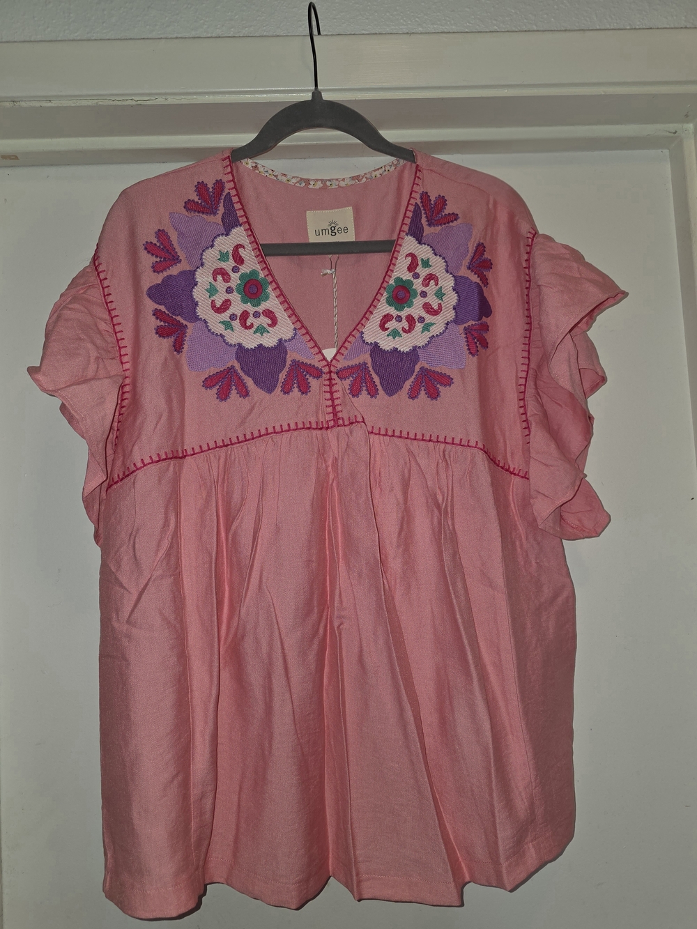Umgee Pink Embroidered V-Neck Women's Top 1x